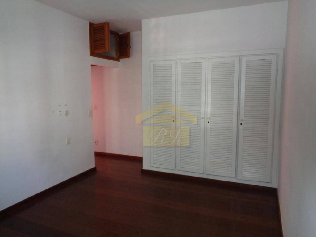 Sobrado à venda com 3 quartos, 206m² - Foto 26