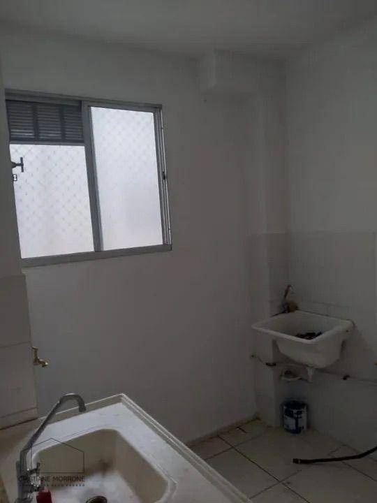 Apartamento à venda com 2 quartos, 54m² - Foto 3