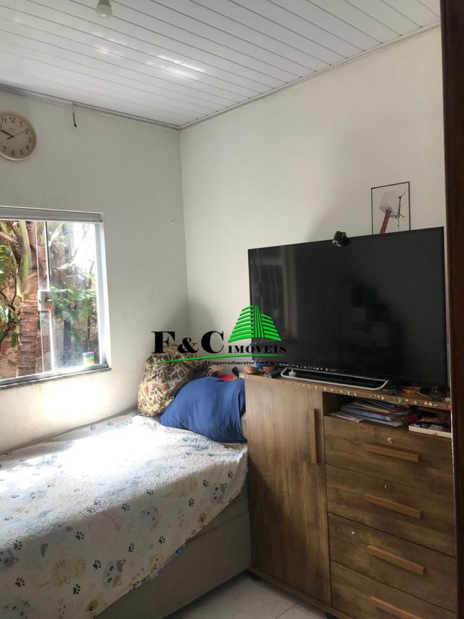 Sobrado à venda com 6 quartos, 250m² - Foto 15