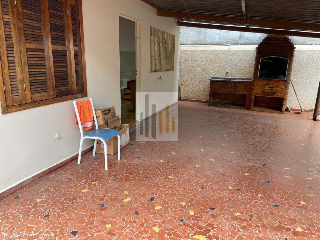 Casa à venda com 2 quartos, 500m² - Foto 23