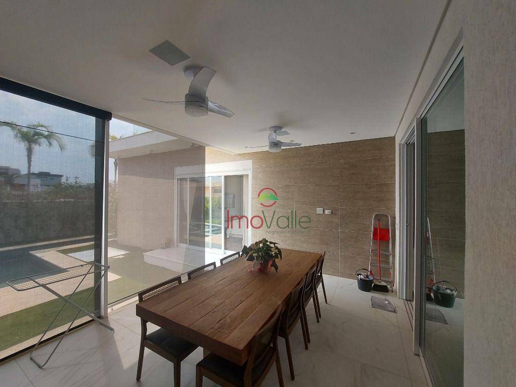 Casa de Condomínio à venda com 4 quartos, 416m² - Foto 14