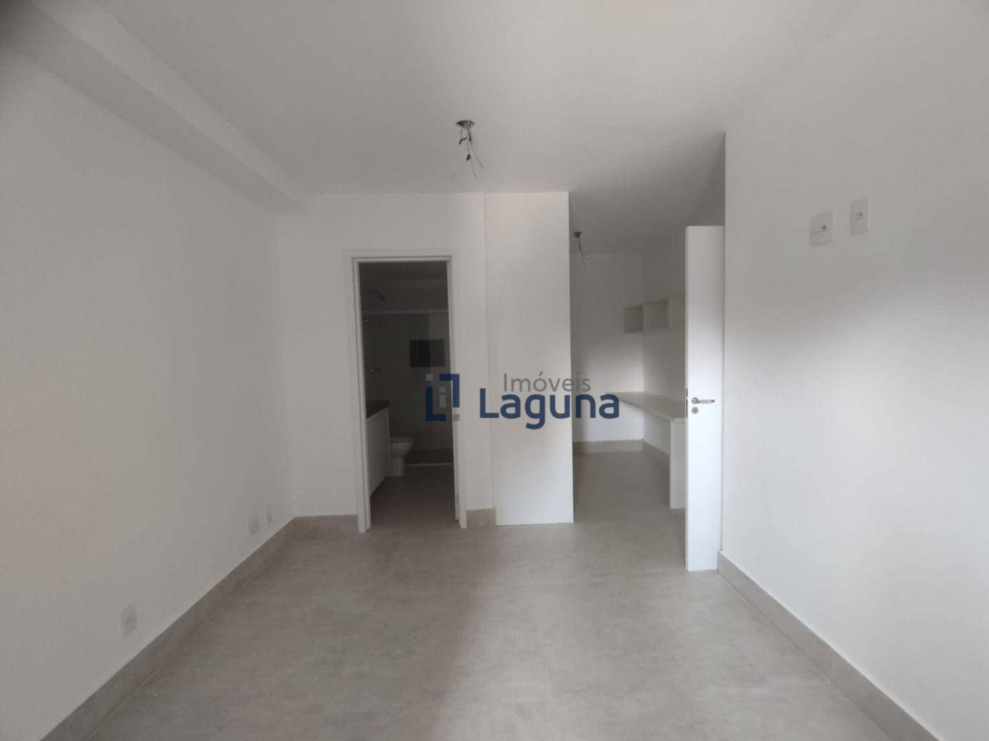 Apartamento para alugar com 1 quarto, 65m² - Foto 20