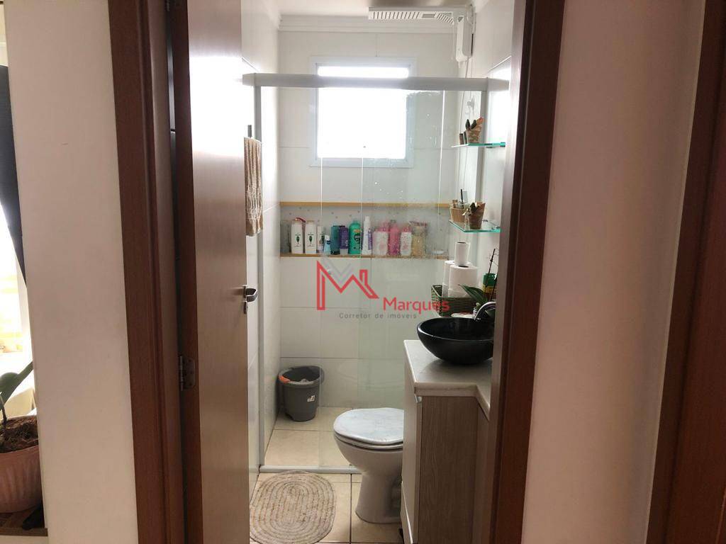 Apartamento à venda com 2 quartos, 56m² - Foto 12