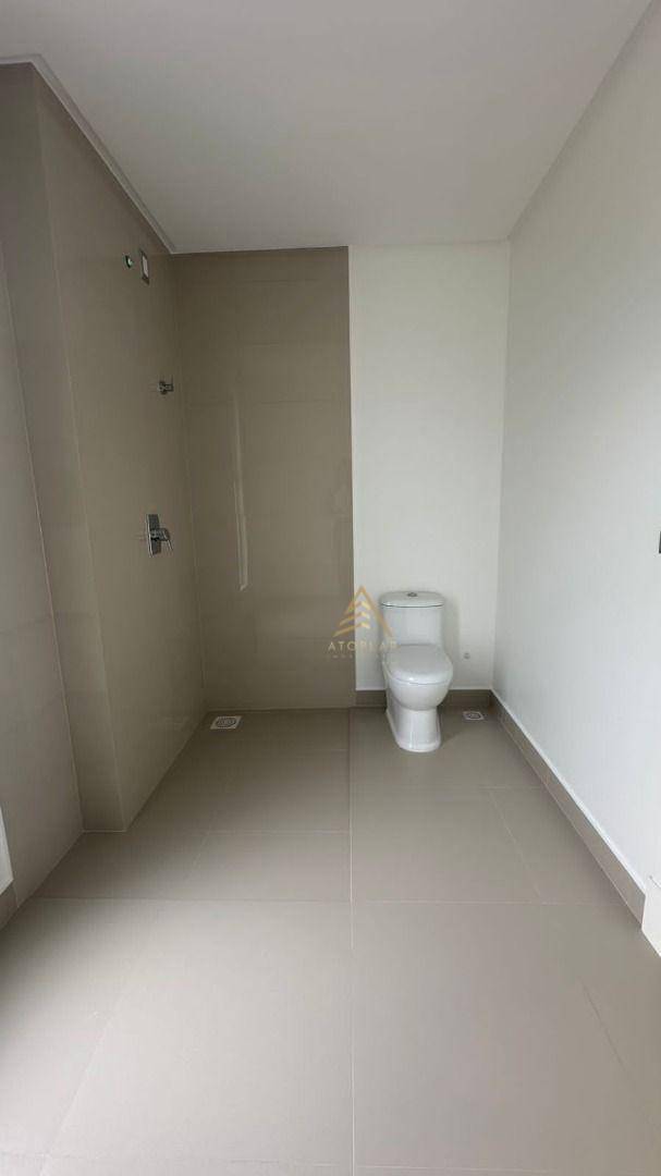 Apartamento à venda com 4 quartos, 149m² - Foto 9