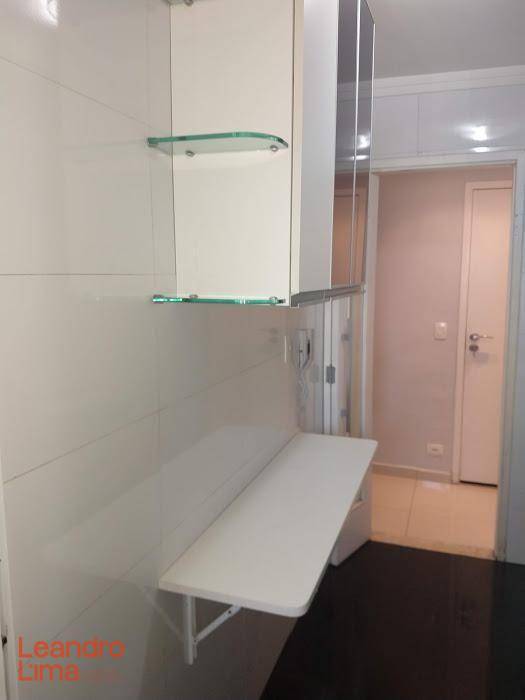 Apartamento à venda com 3 quartos, 64m² - Foto 5