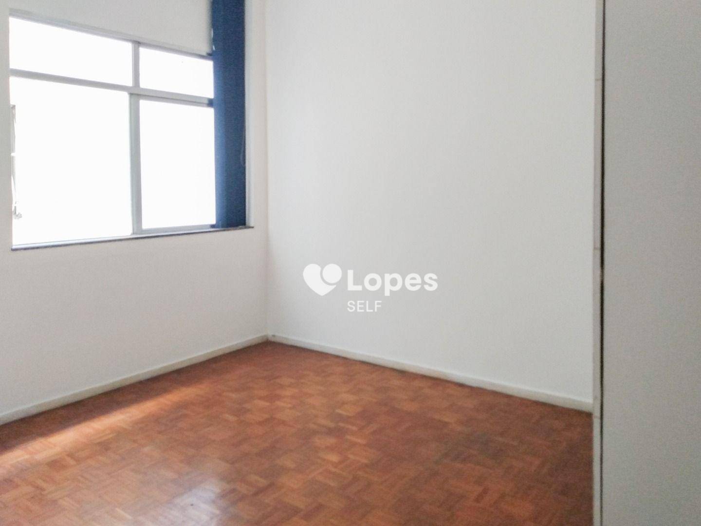 Apartamento à venda com 3 quartos, 133m² - Foto 6