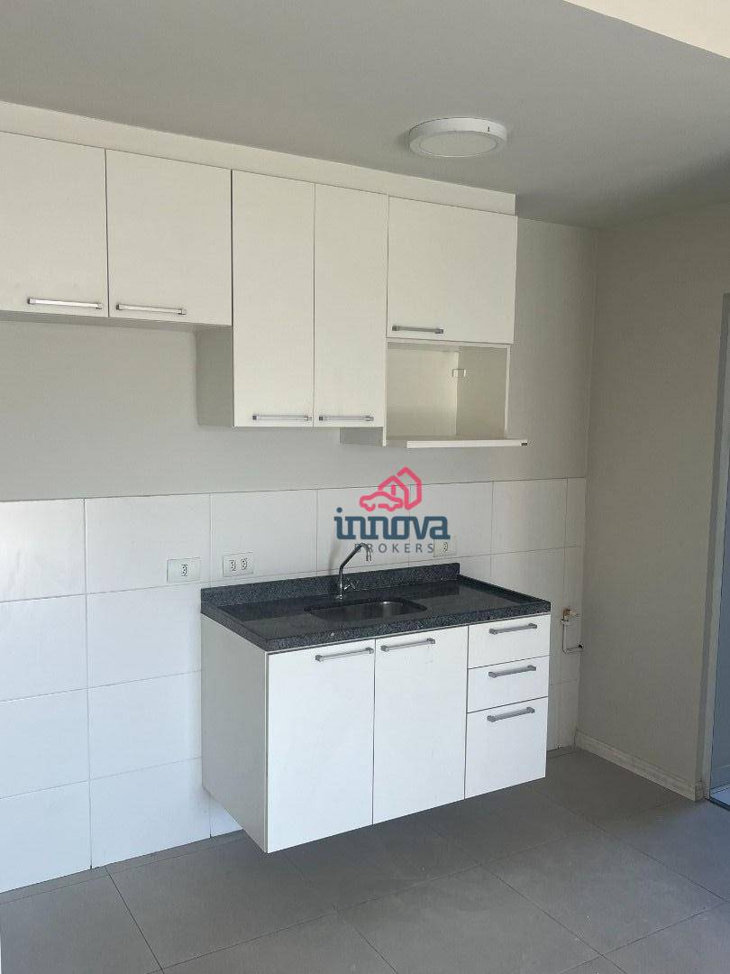 Apartamento à venda com 2 quartos, 73m² - Foto 2