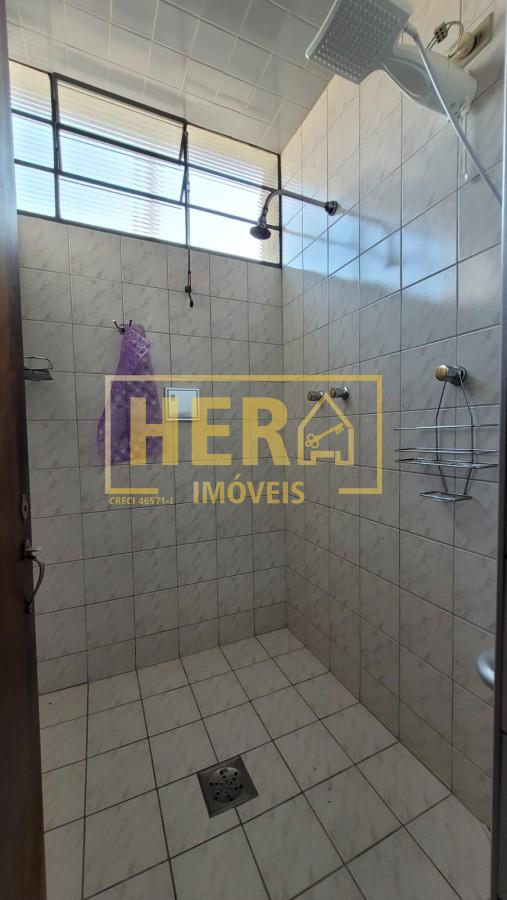 Casa à venda com 3 quartos, 372m² - Foto 21