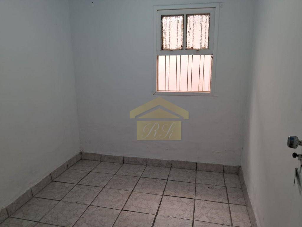 Casa à venda com 4 quartos, 90m² - Foto 10