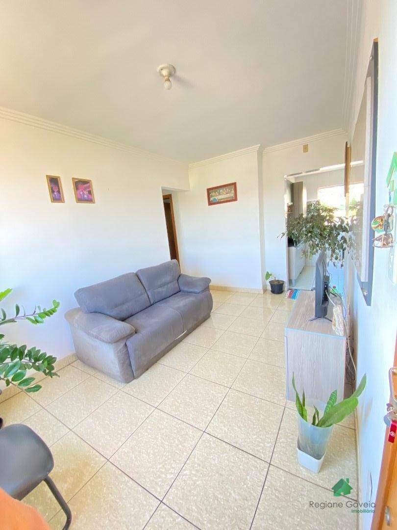 Apartamento à venda com 3 quartos, 60m² - Foto 3