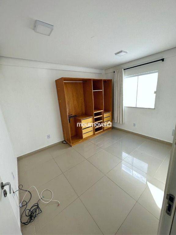 Casa de Condomínio à venda com 3 quartos, 124m² - Foto 4
