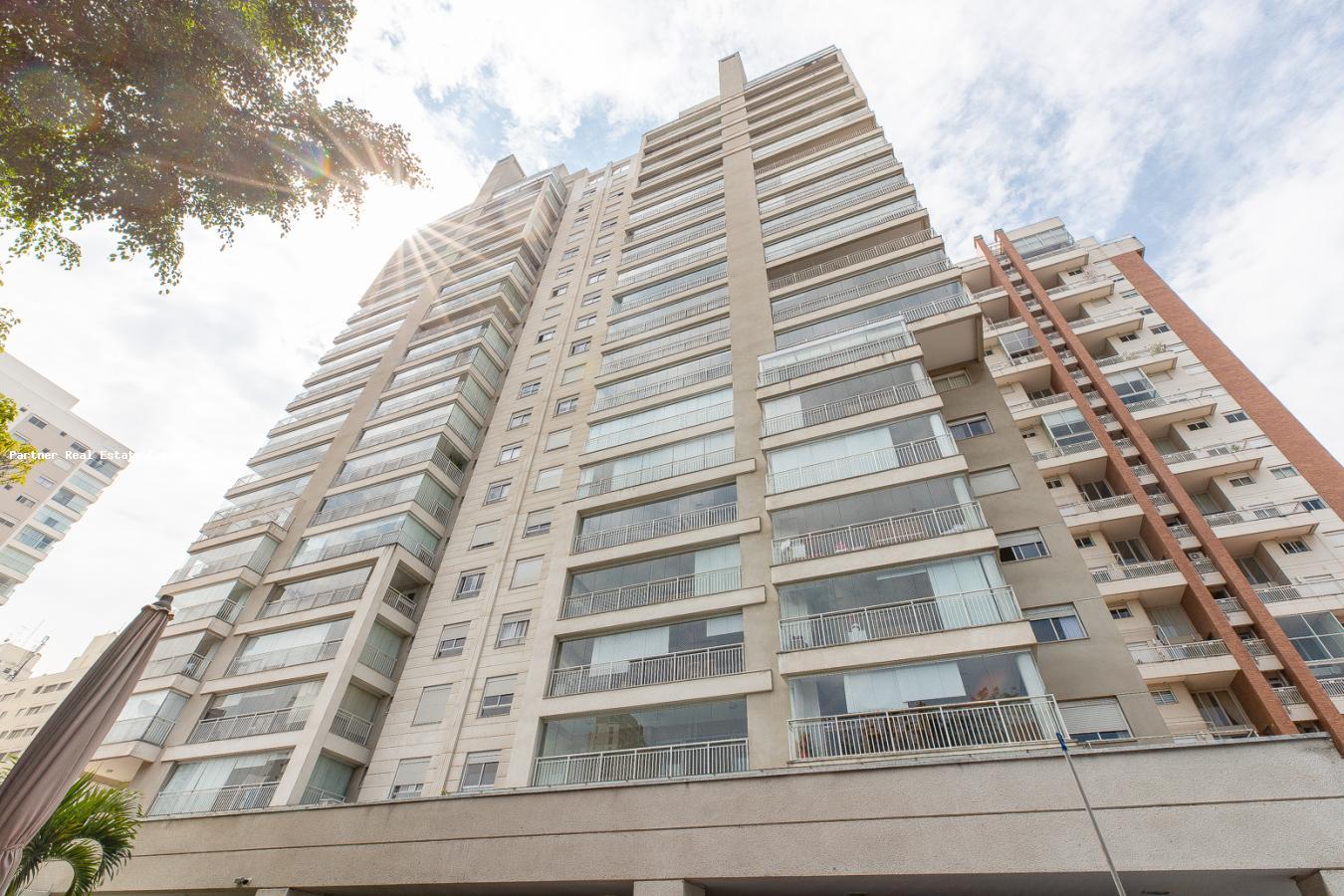 Apartamento à venda com 3 quartos, 175m² - Foto 36