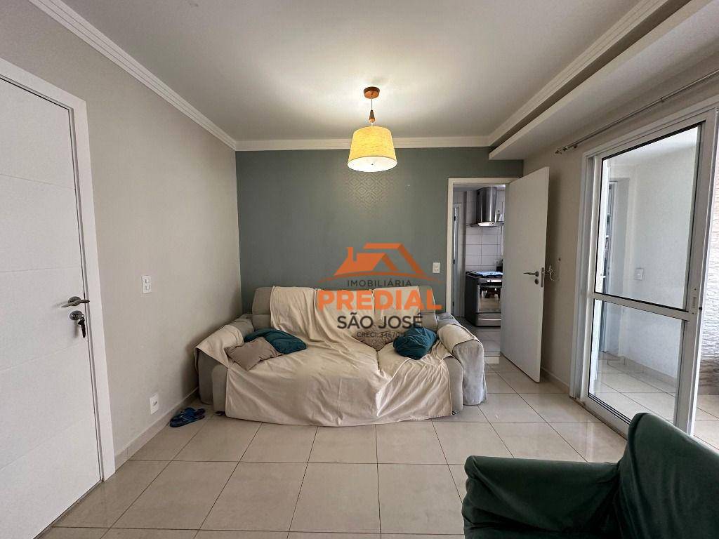 Apartamento à venda com 3 quartos, 90m² - Foto 6