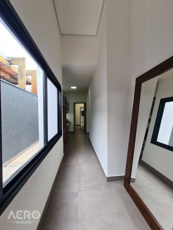 Casa de Condomínio à venda com 3 quartos, 216m² - Foto 29