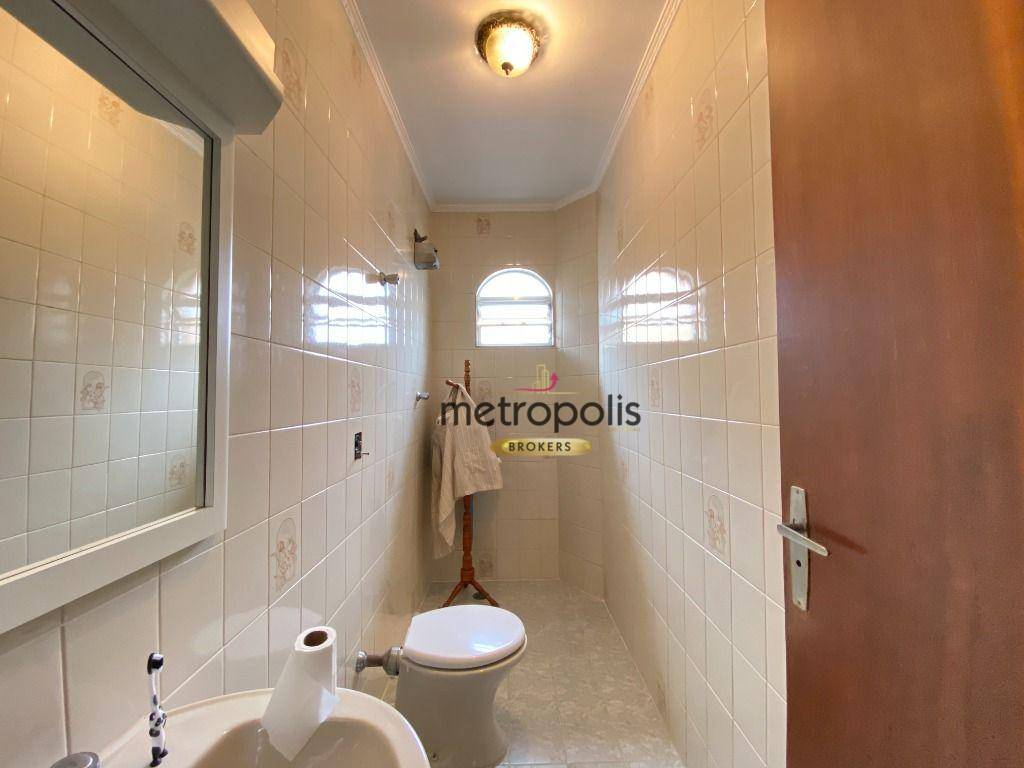 Sobrado à venda com 3 quartos, 221m² - Foto 35