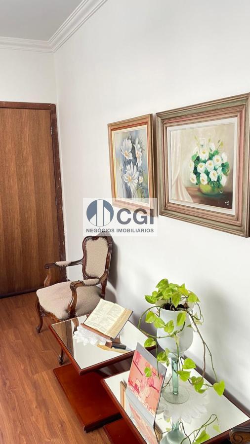 Apartamento à venda com 3 quartos, 110m² - Foto 2