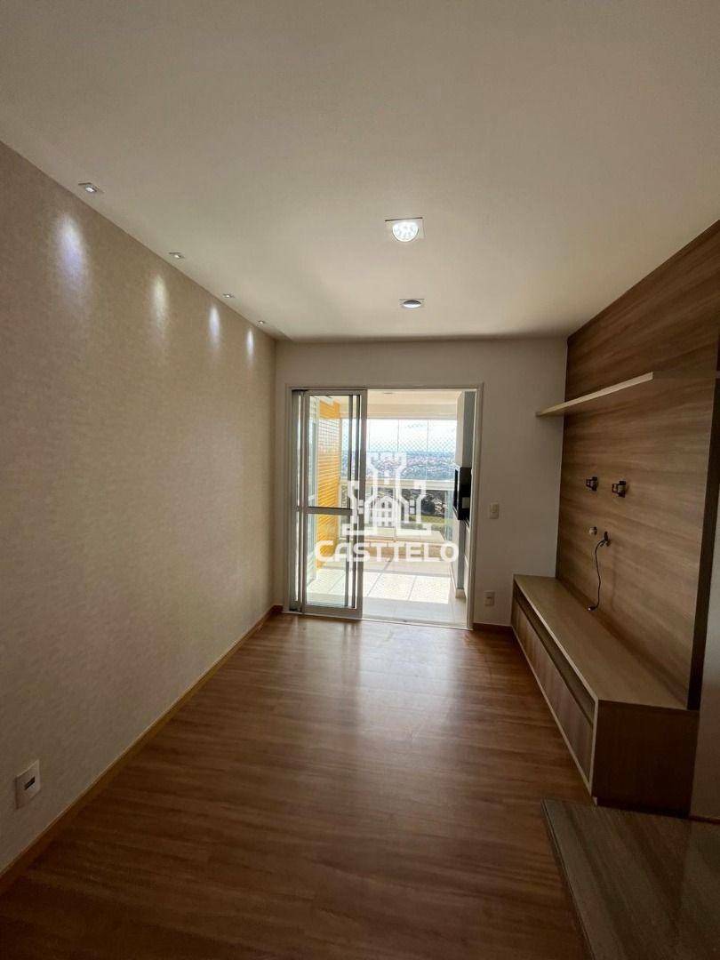 Apartamento à venda com 3 quartos, 82m² - Foto 1