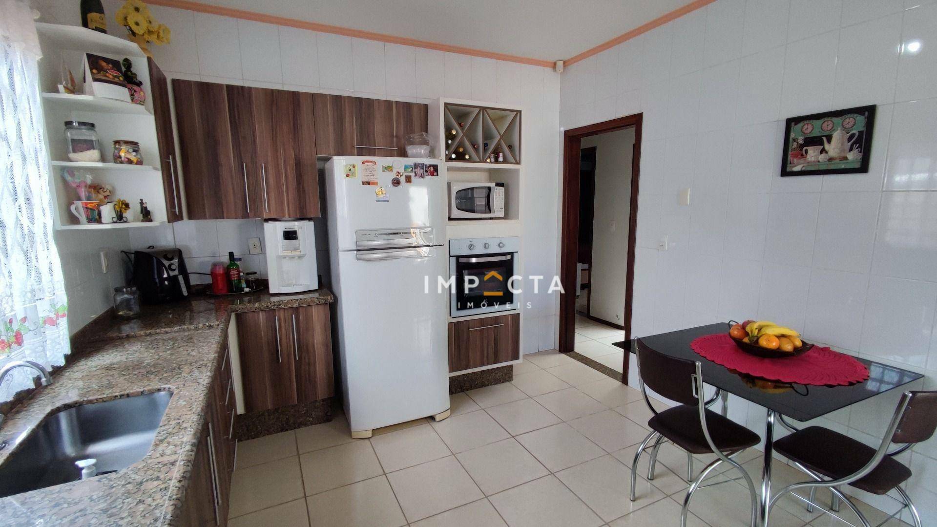 Casa à venda com 3 quartos, 158m² - Foto 5