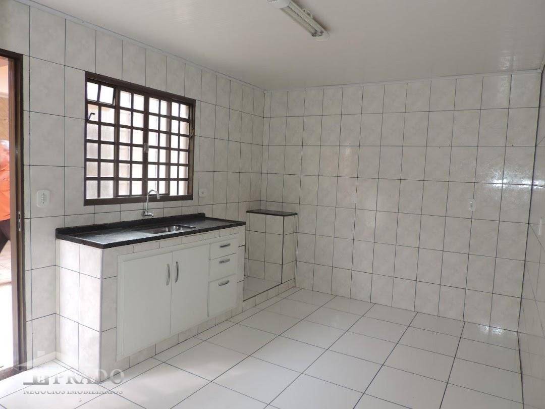 Casa à venda com 3 quartos, 196m² - Foto 13