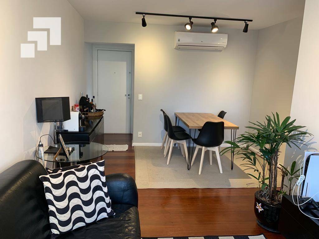 Apartamento à venda com 2 quartos, 70m² - Foto 3