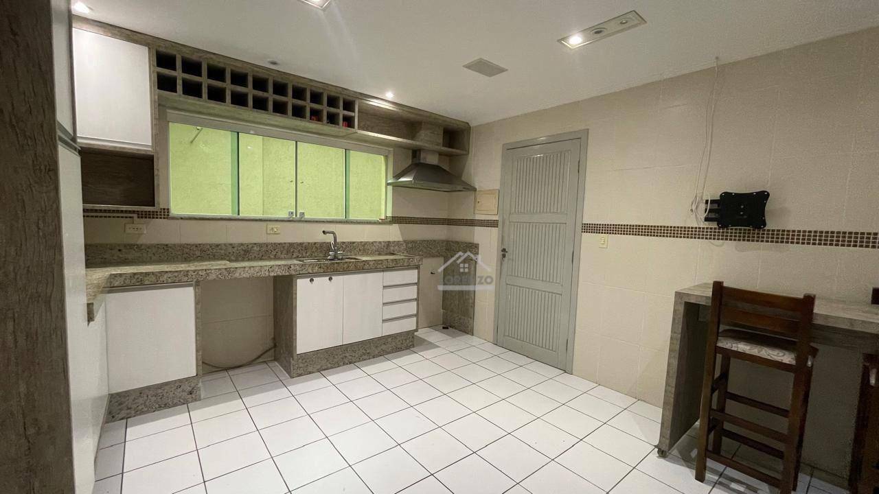 Sobrado à venda com 3 quartos, 126m² - Foto 9