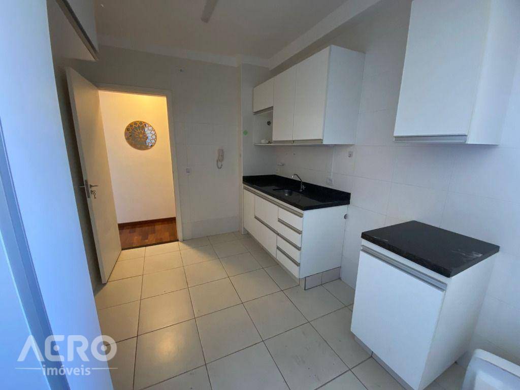 Apartamento à venda com 3 quartos, 86m² - Foto 10