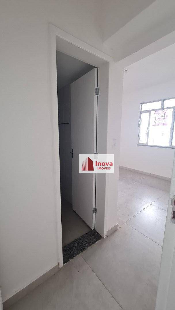 Apartamento à venda com 3 quartos, 100m² - Foto 14