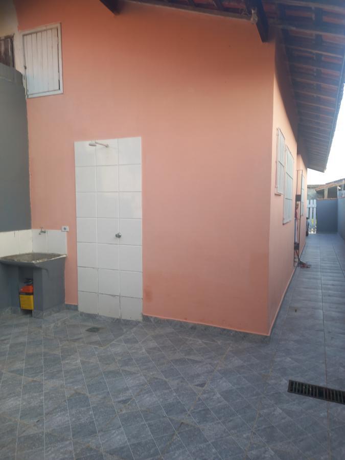 Casa à venda com 1 quarto, 150m² - Foto 2