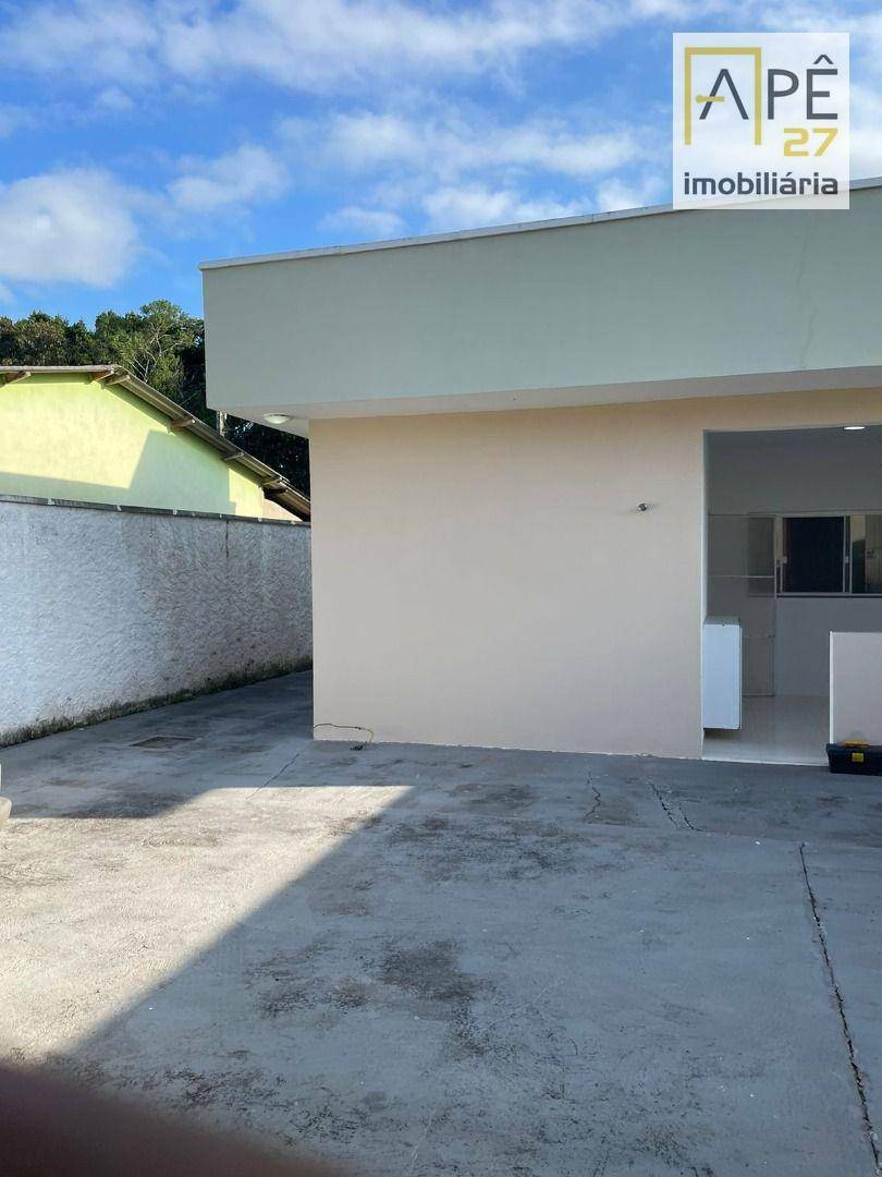 Casa à venda com 2 quartos, 150m² - Foto 27
