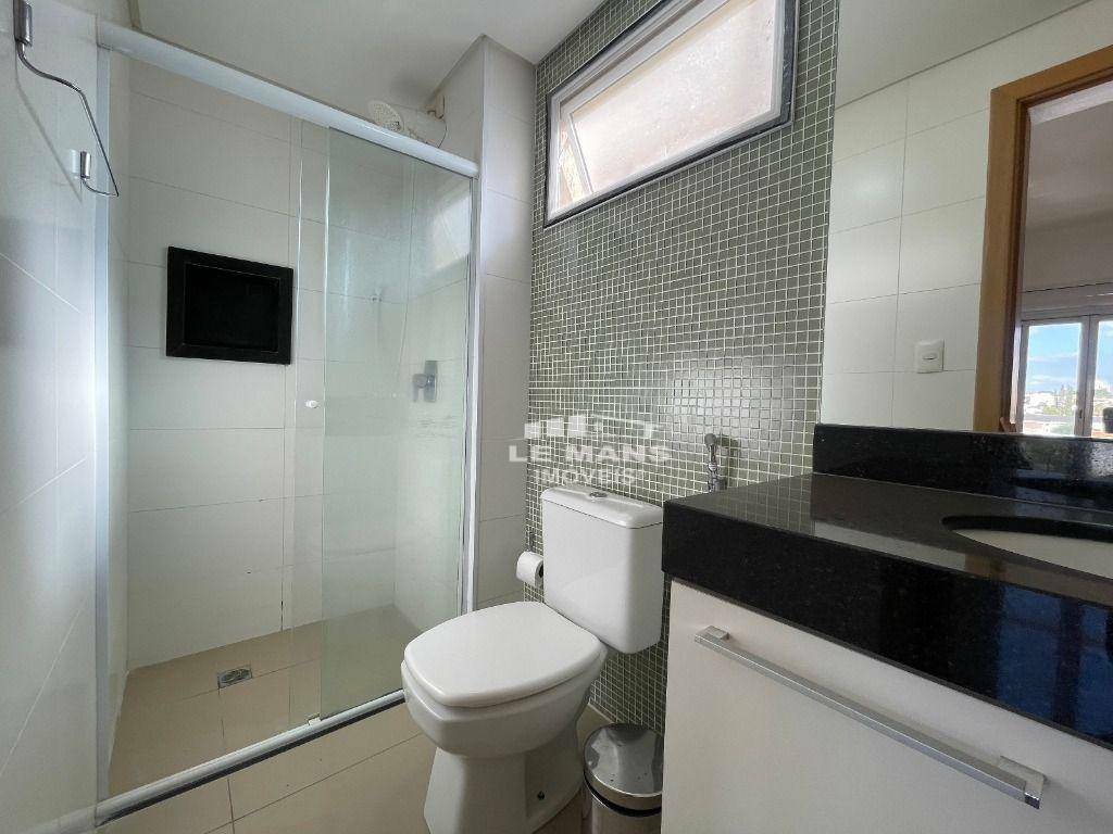 Apartamento para alugar com 3 quartos, 116m² - Foto 21