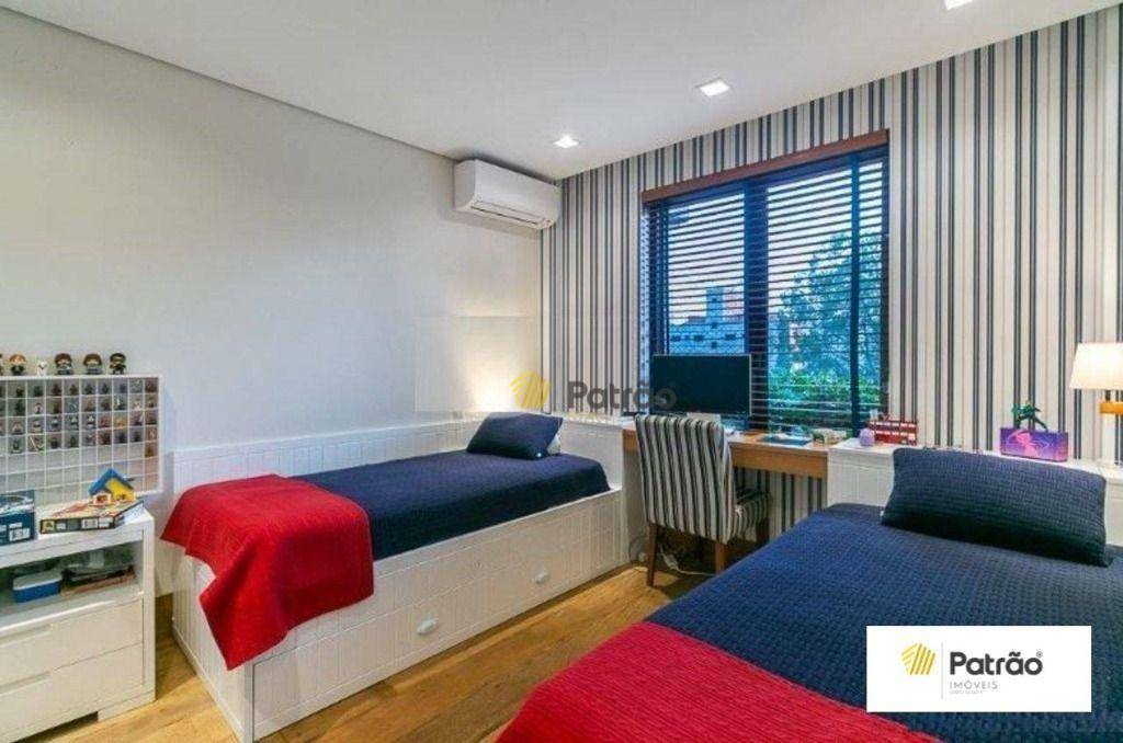 Apartamento à venda com 3 quartos, 260m² - Foto 31