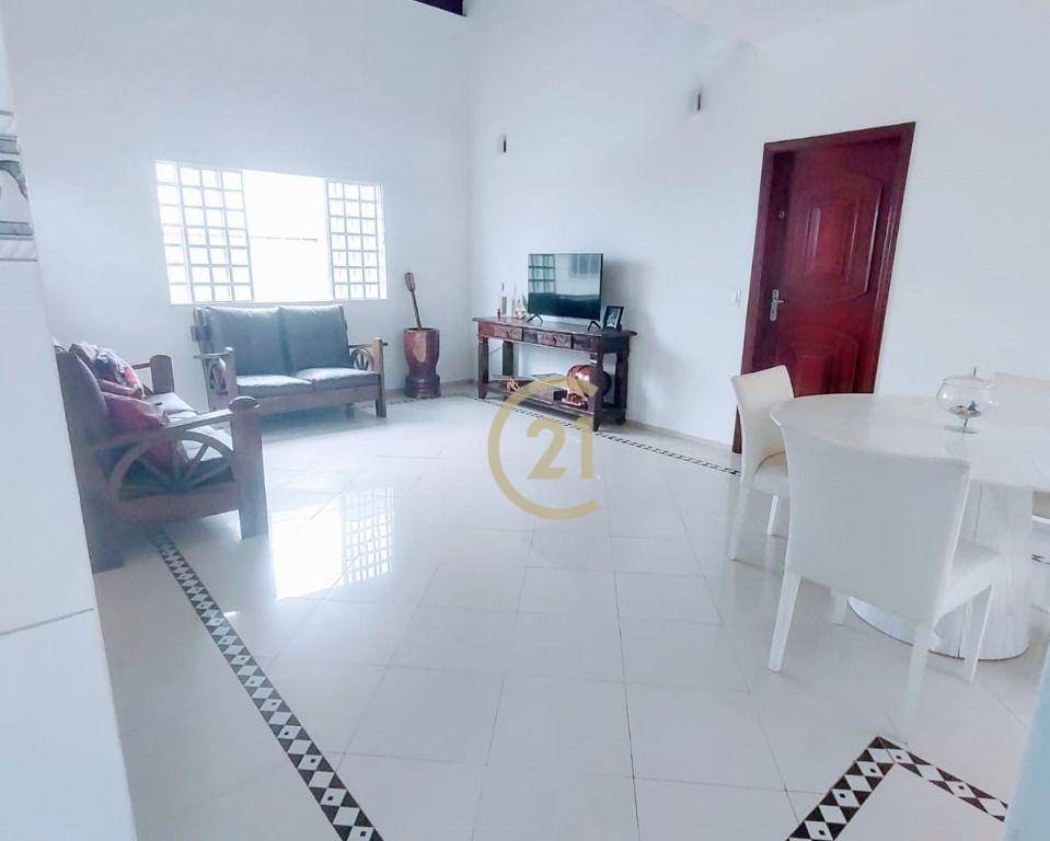 Casa à venda com 3 quartos, 207m² - Foto 9