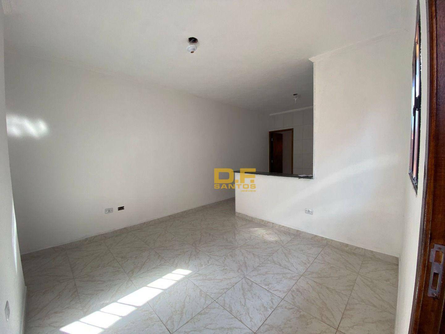 Casa à venda com 2 quartos, 70m² - Foto 14