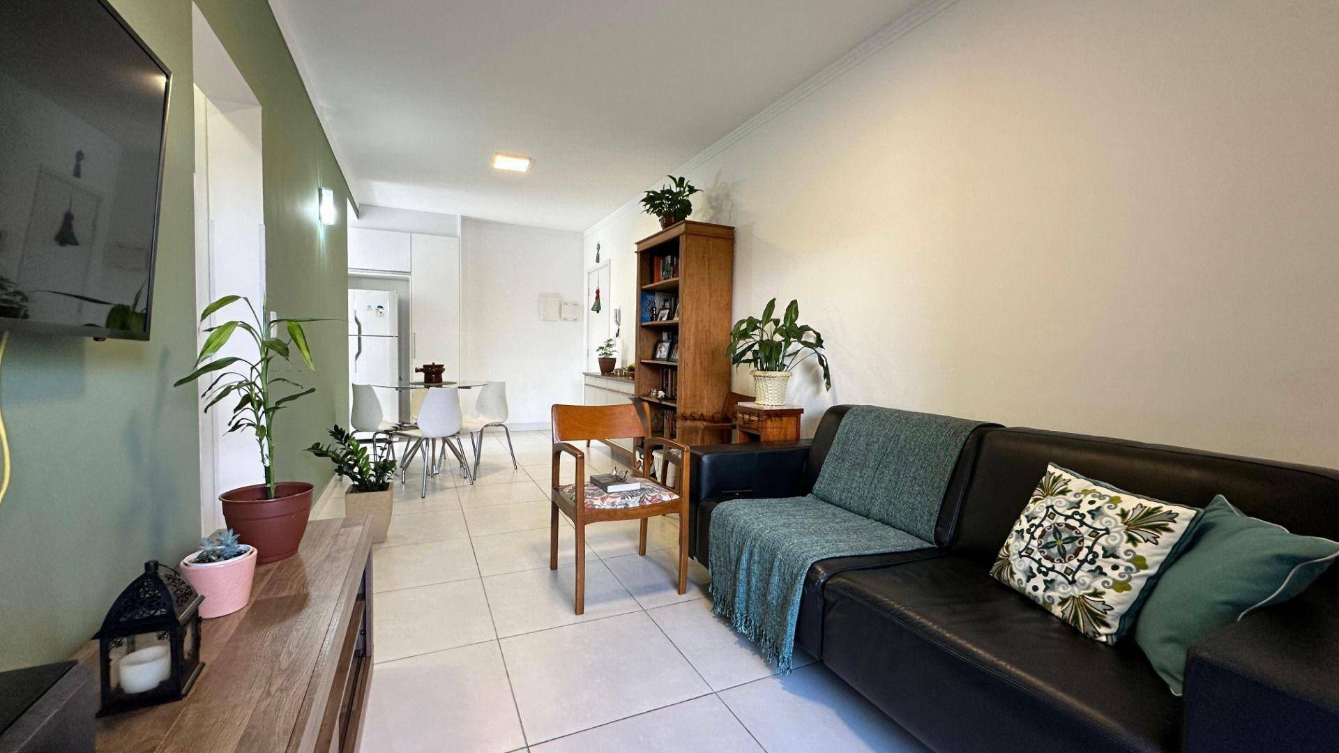 Apartamento à venda com 2 quartos, 67m² - Foto 5