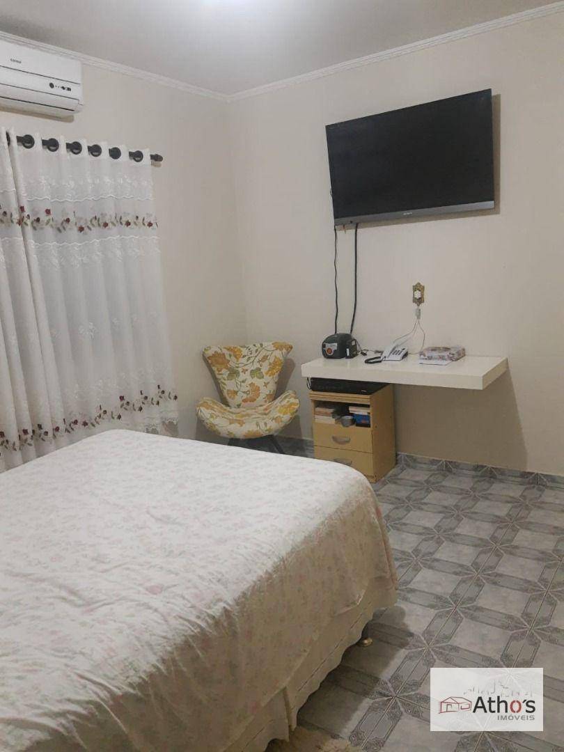 Chácara à venda com 3 quartos, 331m² - Foto 27