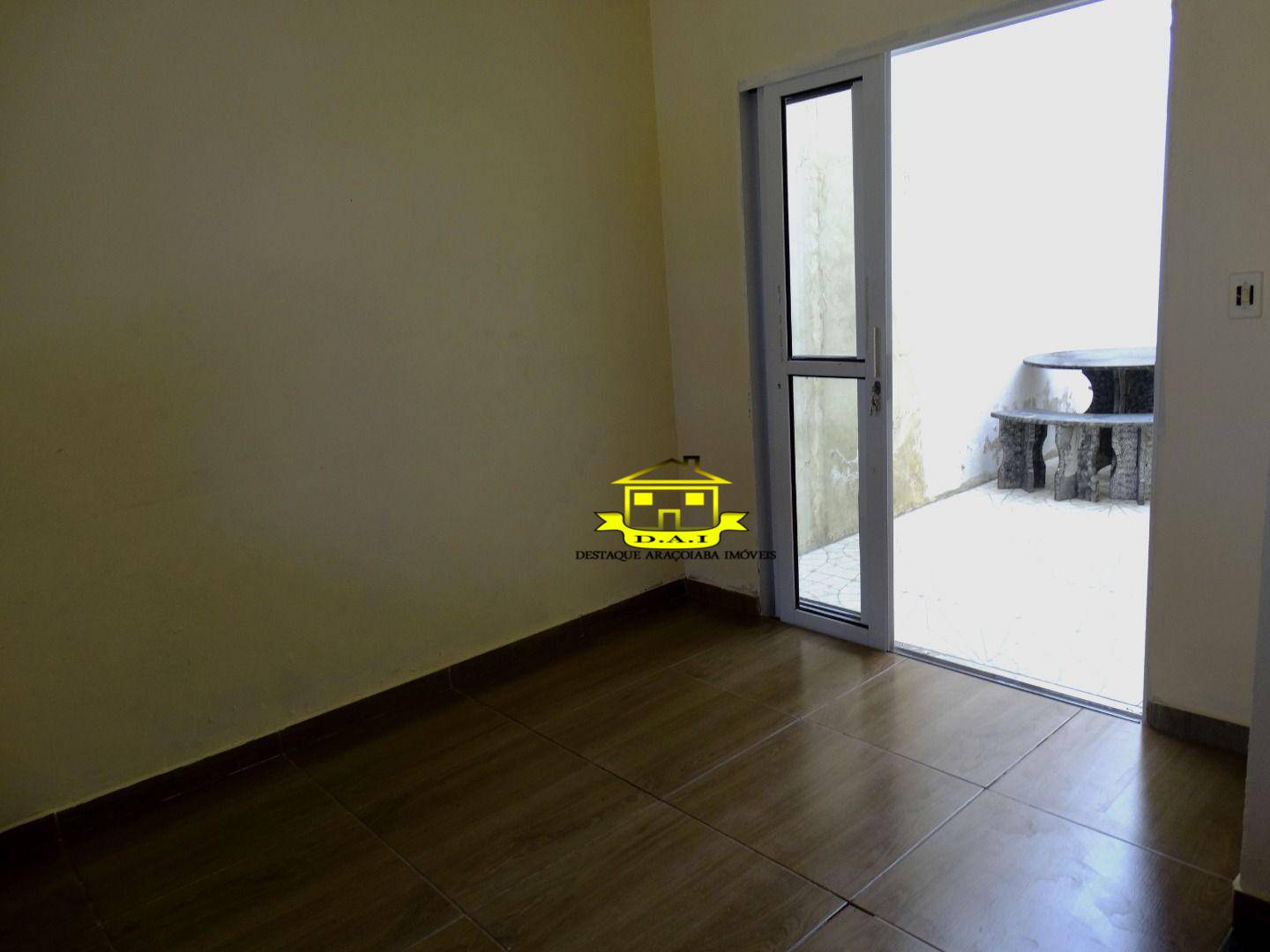 Casa à venda com 2 quartos, 180m² - Foto 8