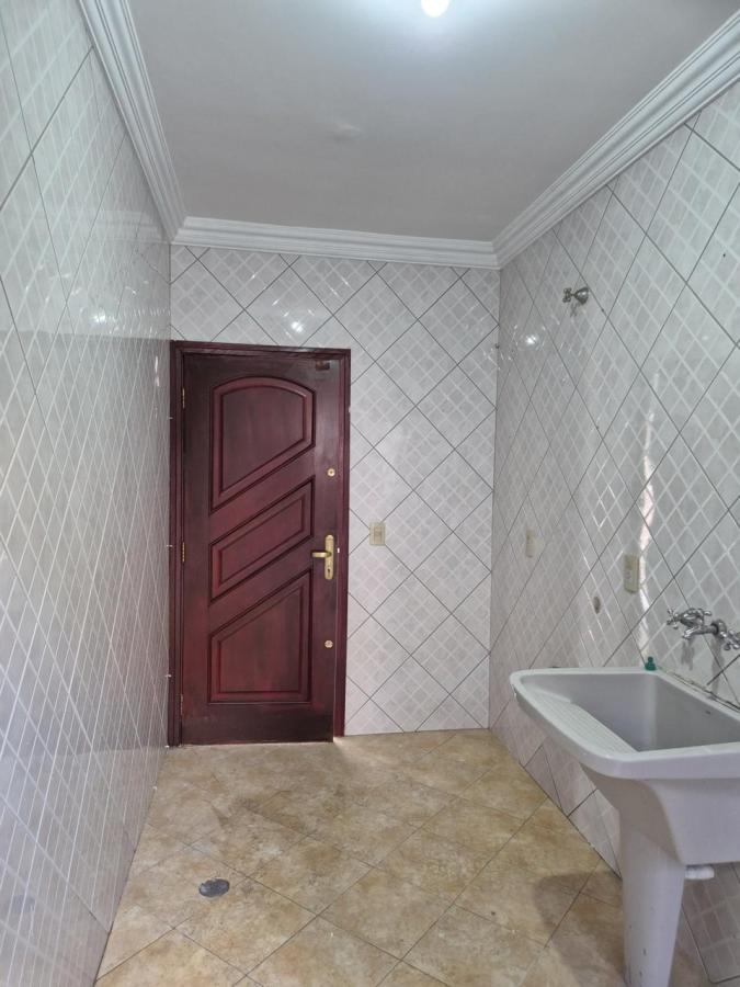 Casa à venda com 4 quartos, 164m² - Foto 11