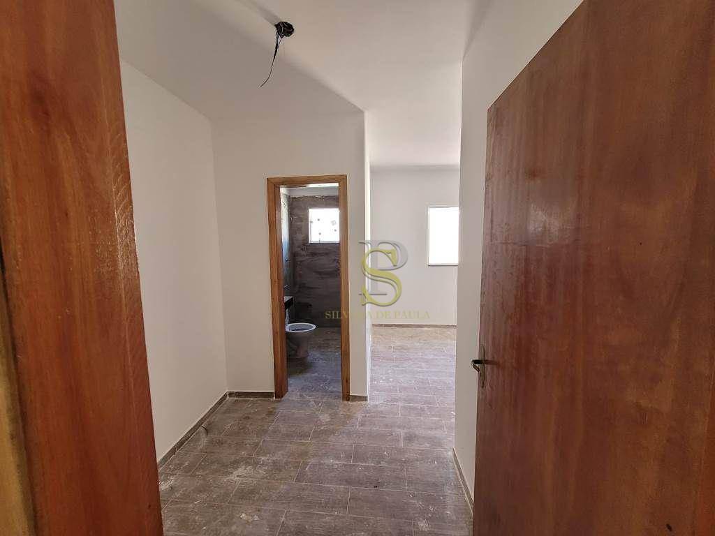 Casa à venda com 3 quartos, 120m² - Foto 17