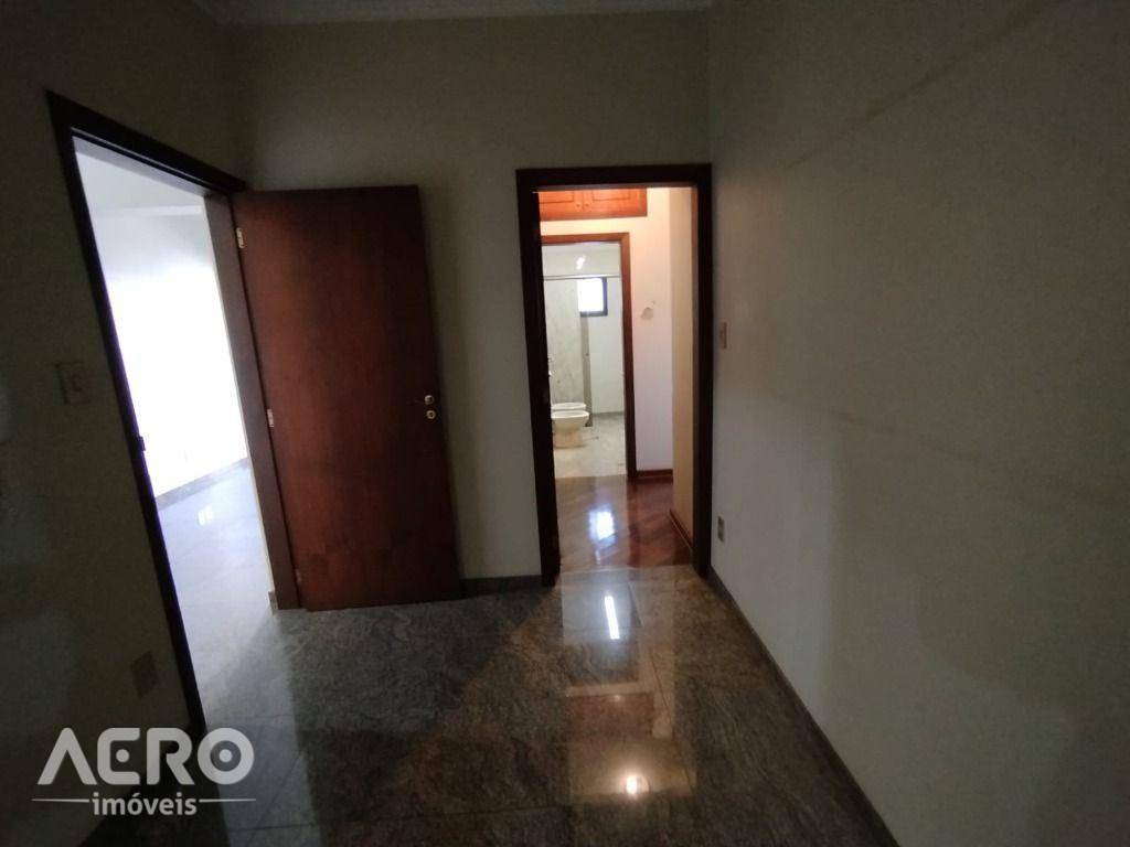 Apartamento para alugar com 3 quartos, 280m² - Foto 33