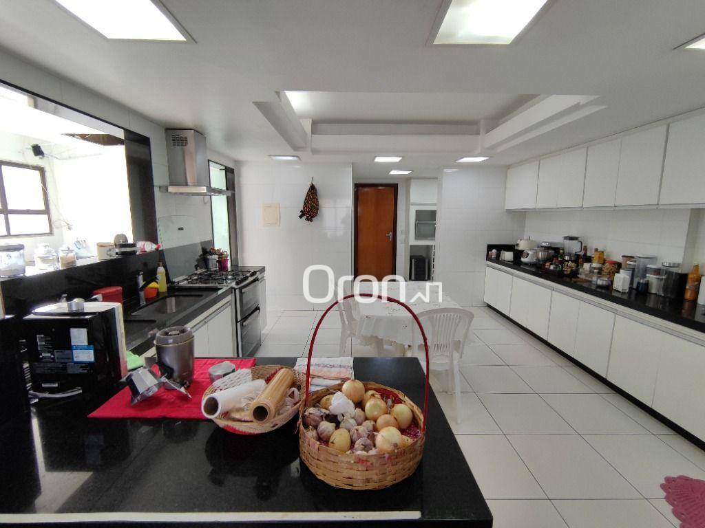 Apartamento à venda com 3 quartos, 298m² - Foto 8