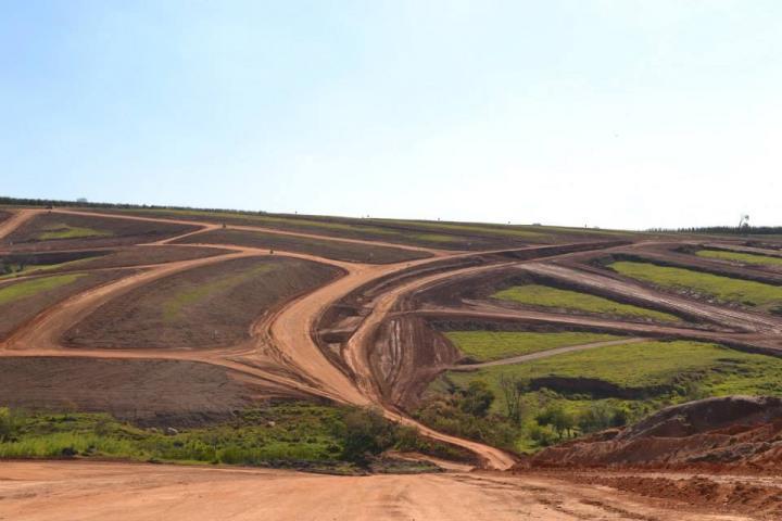 Terreno à venda, 140m² - Foto 9