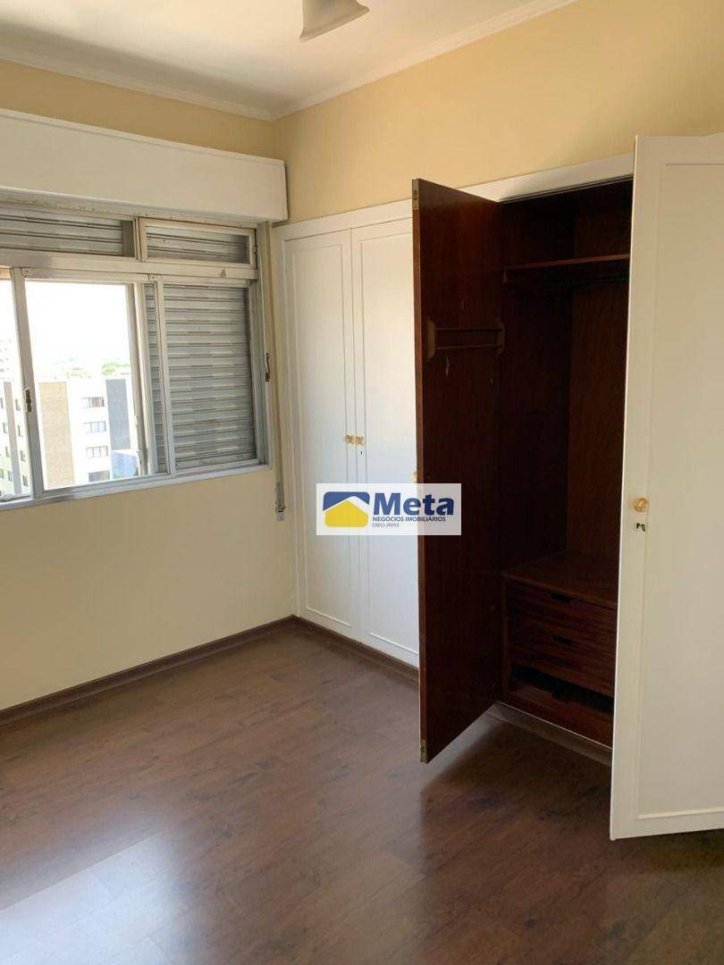 Apartamento à venda com 3 quartos, 121m² - Foto 9