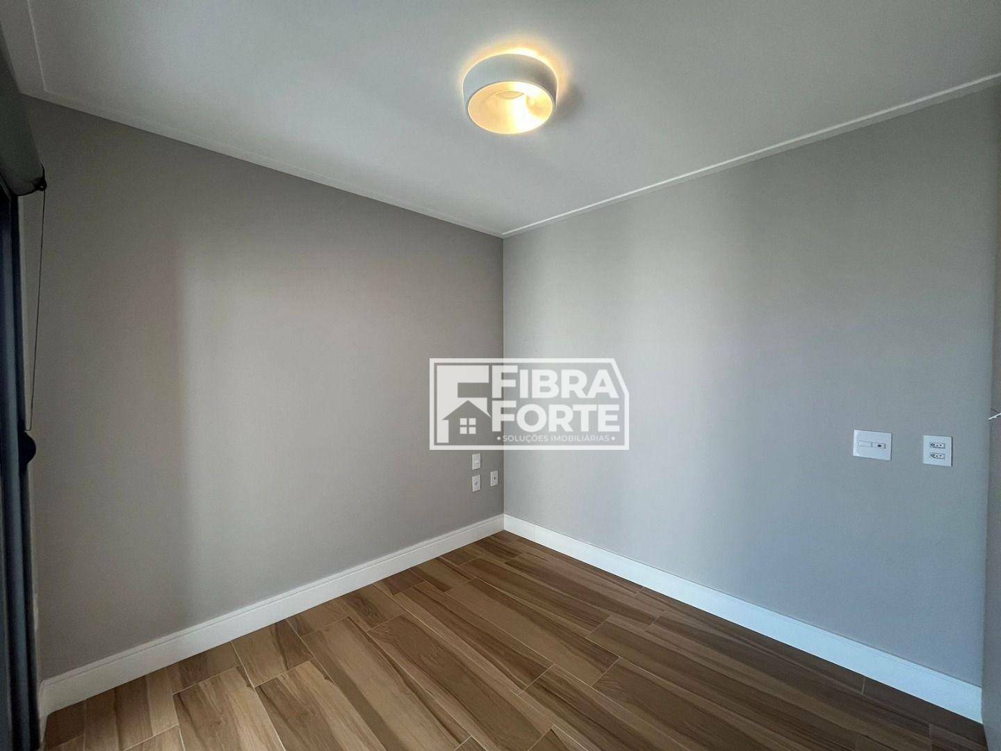 Apartamento à venda com 4 quartos, 155m² - Foto 25