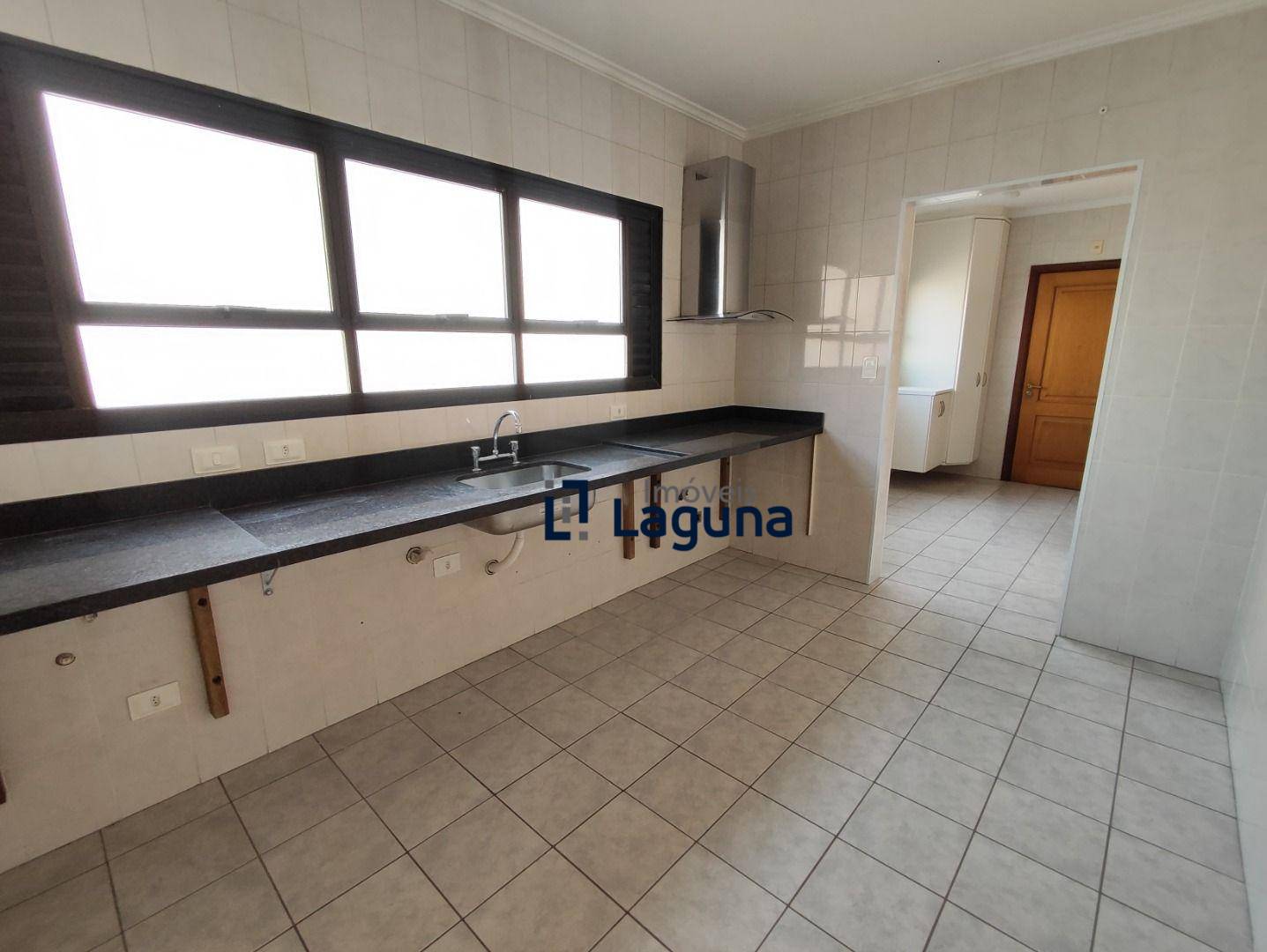 Apartamento à venda e aluguel com 3 quartos, 160m² - Foto 41