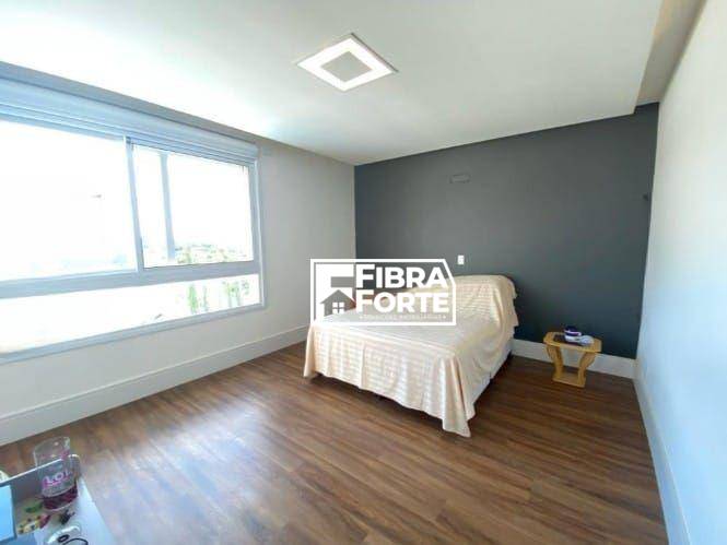 Casa de Condomínio para alugar com 3 quartos, 337m² - Foto 19