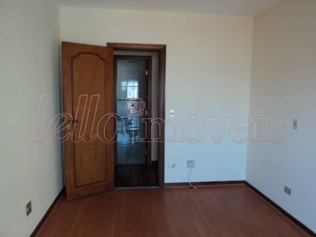 Apartamento para alugar com 4 quartos, 210m² - Foto 5