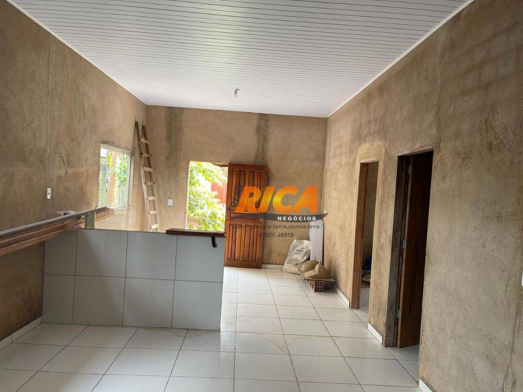 Casa à venda com 4 quartos, 360m² - Foto 17