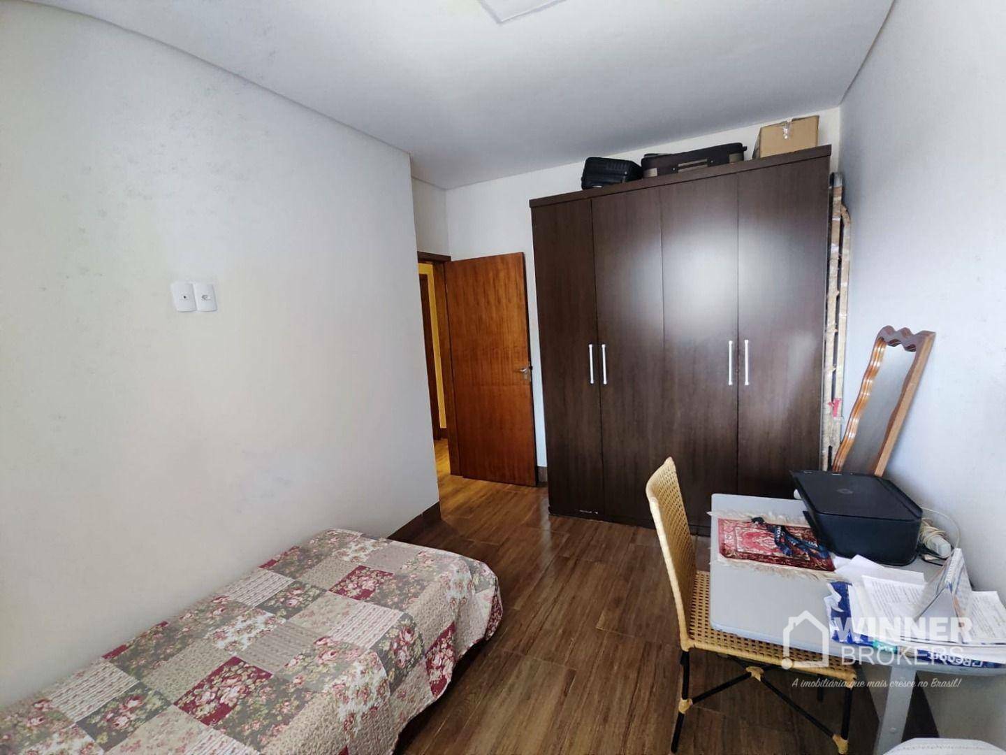 Sobrado à venda com 3 quartos, 320m² - Foto 20