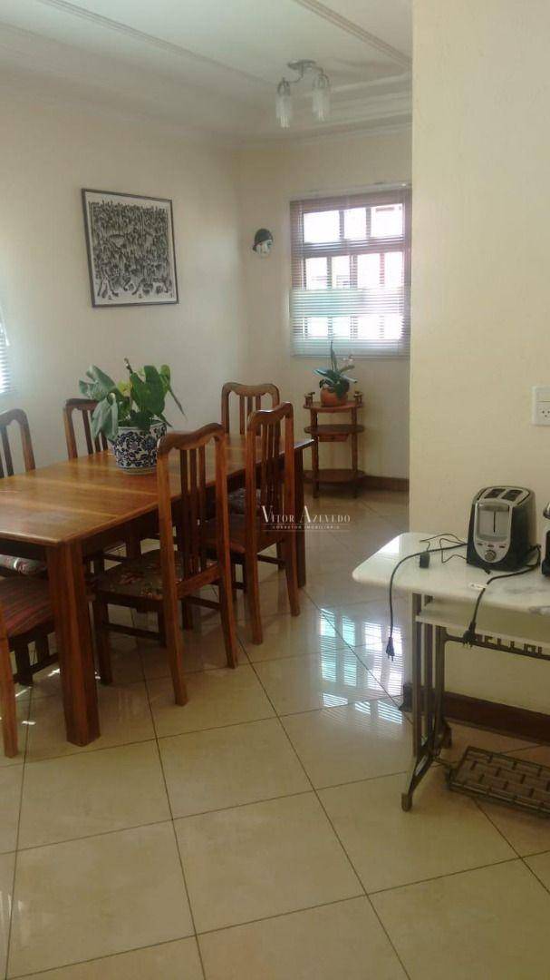 Sobrado à venda com 3 quartos, 580m² - Foto 4