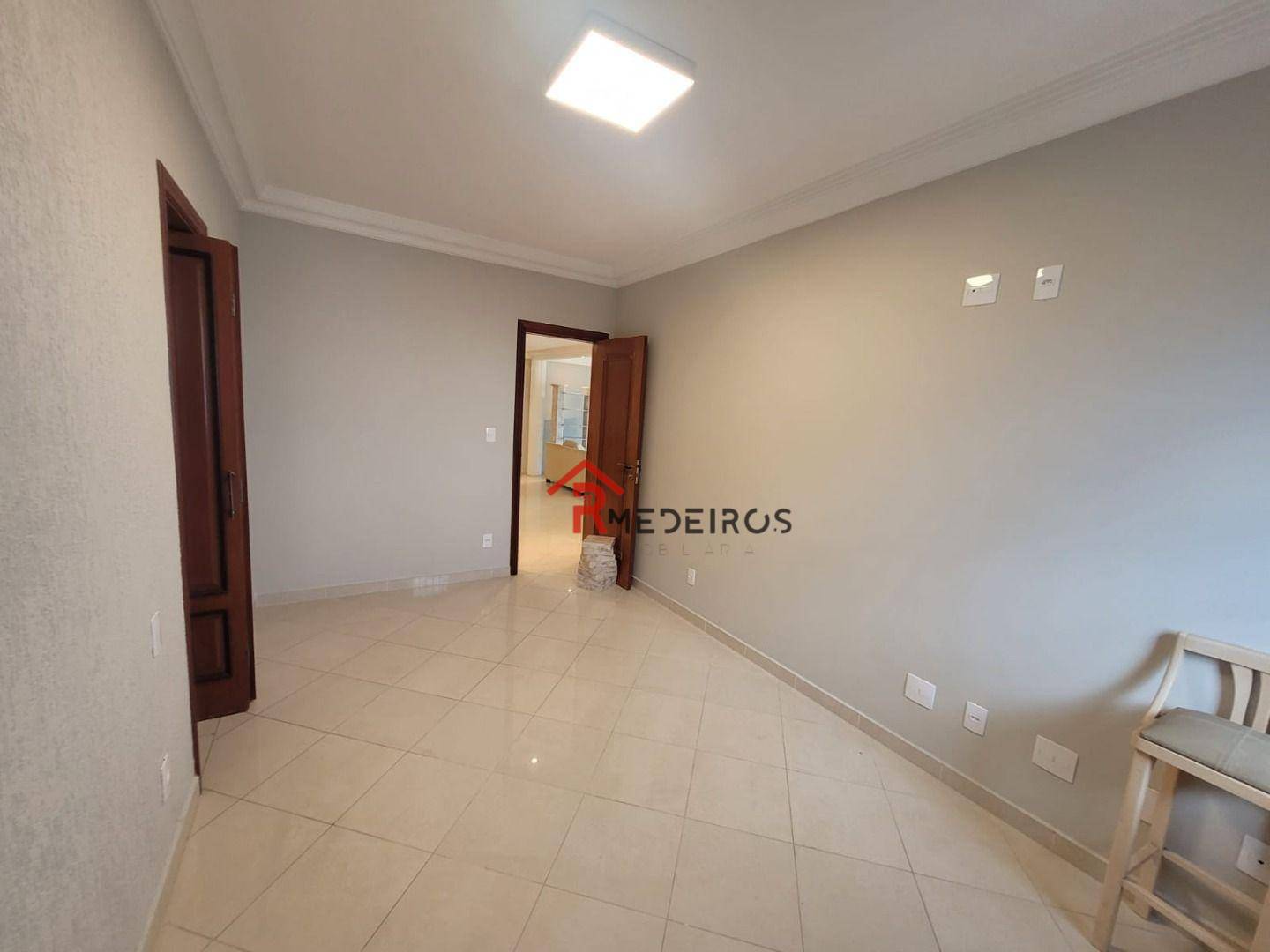 Cobertura à venda com 5 quartos, 257m² - Foto 26